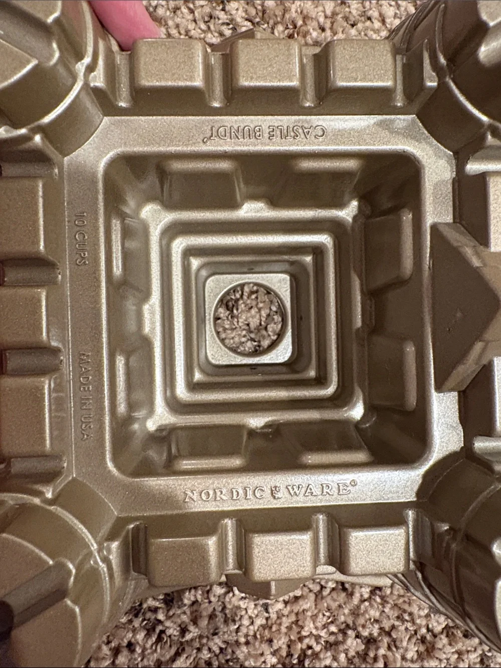 Cast Iron Castle Bundt Cake Pan - Nordic Ware